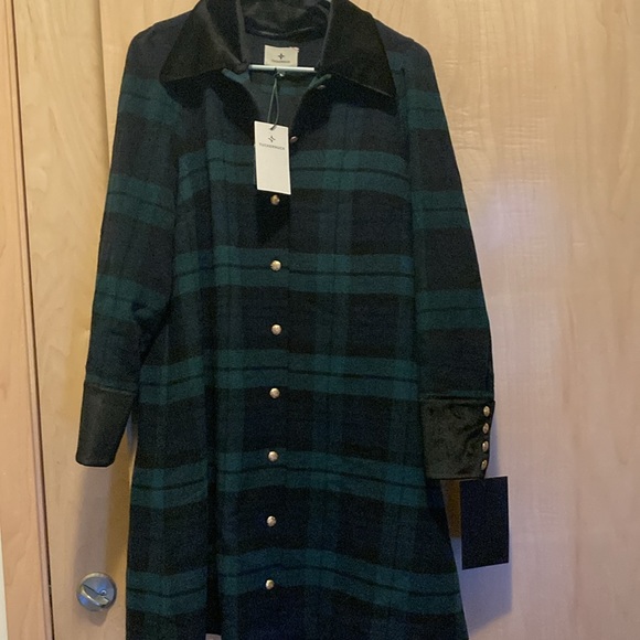 COPY - Brand New Tuckernuck Dress, size M - Picture 4 of 9